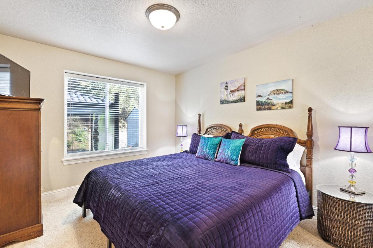 The Mermaid'S Den Gold Beach Exterior photo